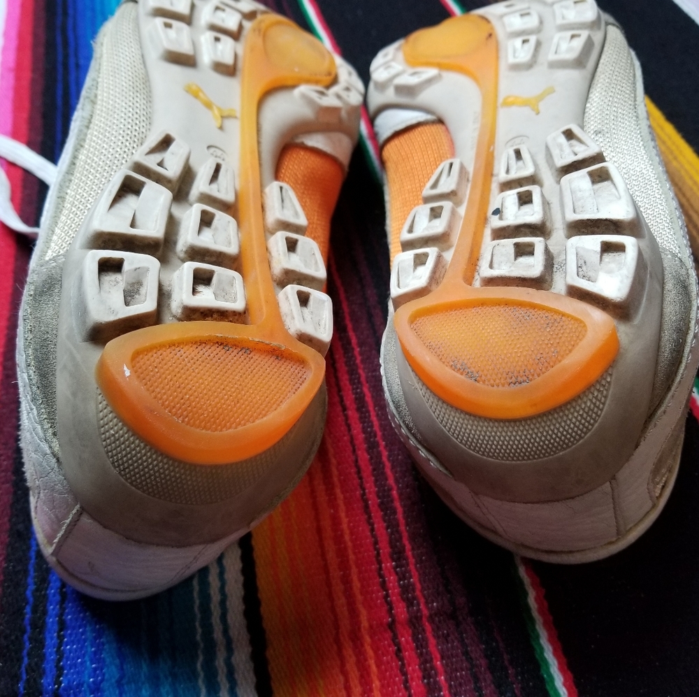 Shoes - Picture 5 of 7